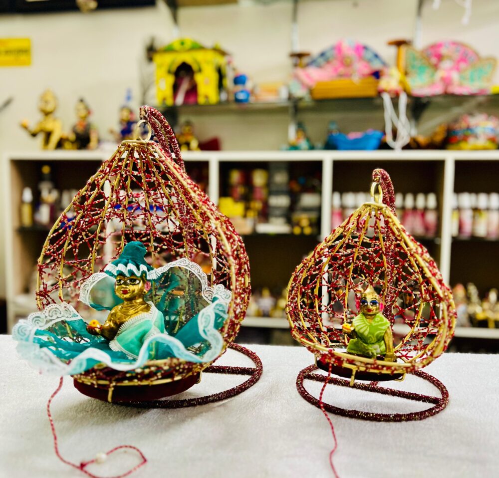 Metal Round Jhula for Laddu Gopal – Red | Decorative Swing for Krishna Idol & Janmashtami